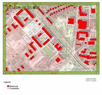 Client with map frame and legend. The viewer shows part of the city of Halle. The buildings layer is served as WFS/GML3 from a PostGIS database. Underneath are two blended WMS layers (DOP, Topographic Map) served by the Landesamt fr Vermessung und Geoinformation Sachsen-Anhalt.